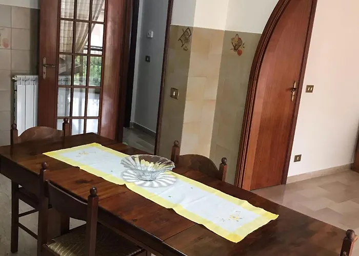 דירה Residenza Delle Rose למזיה טרמה