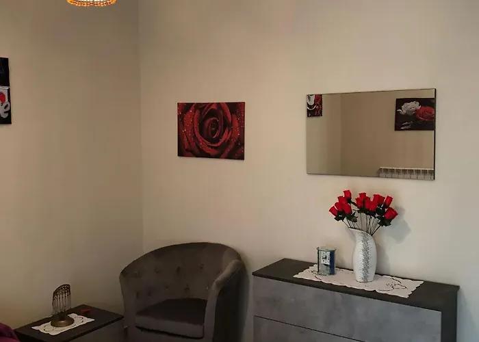 דירה Residenza Delle Rose למזיה טרמה